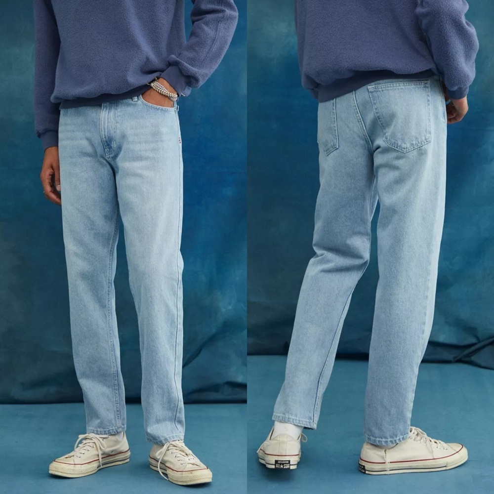 BDG Urban Outfitters Men’s Vintage Slim Fit Jeans in Light Wash 29X32